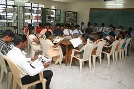 Sri Kaliswari College Sivakasi Library photo 2